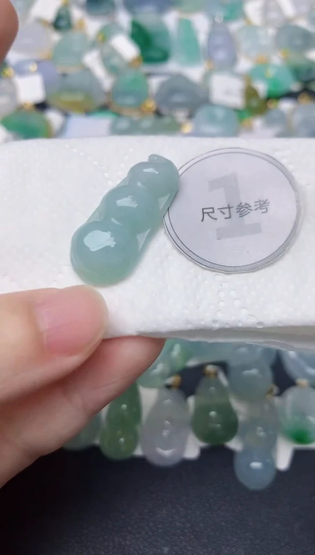 颈饰未镶嵌翡翠天然缅甸A货翡翠