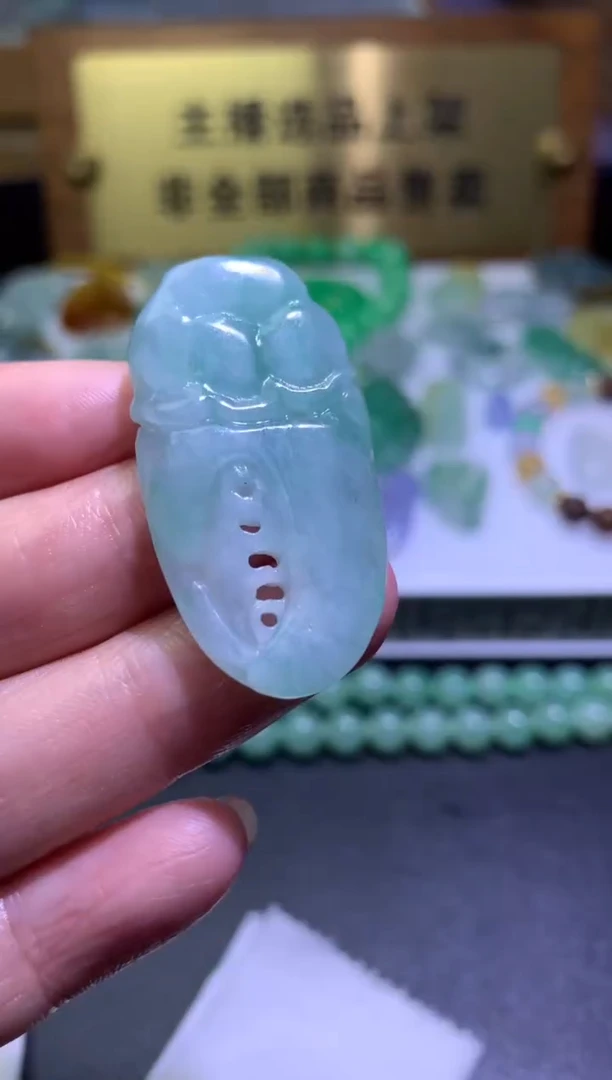 定制翡翠未镶嵌毛货