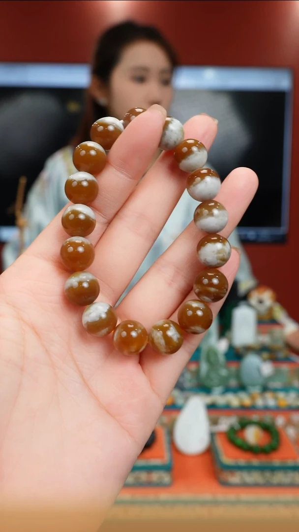 颈饰未镶嵌和田玉牛轧糖卡12