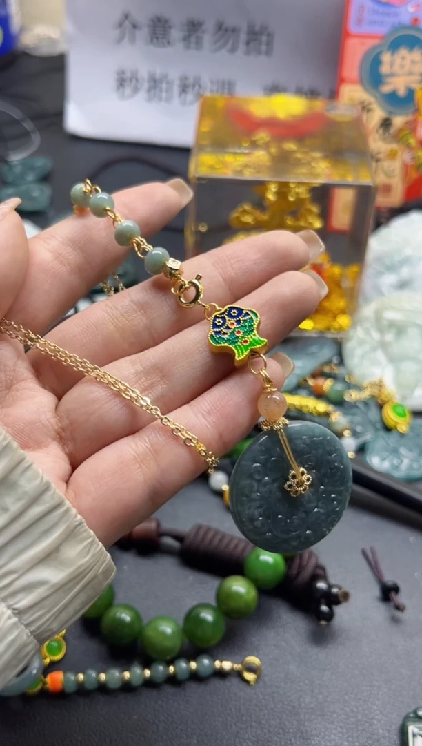 【闪购商品】翡翠颈饰14K金镶嵌翡翠