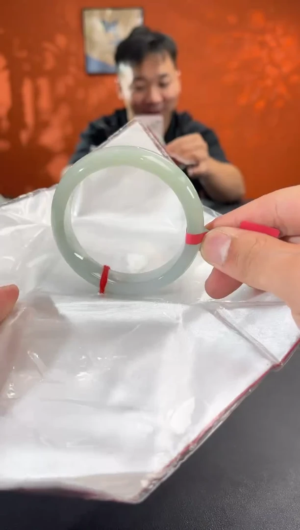 未镶嵌手镯翡翠8