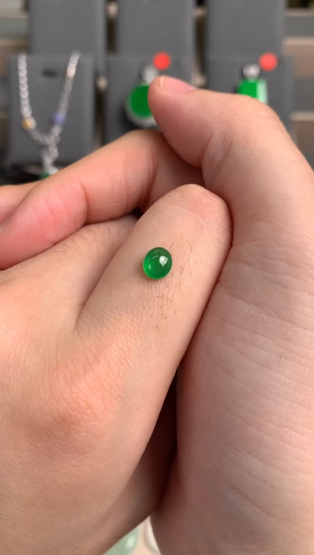 未镶嵌定制翡翠裸玉