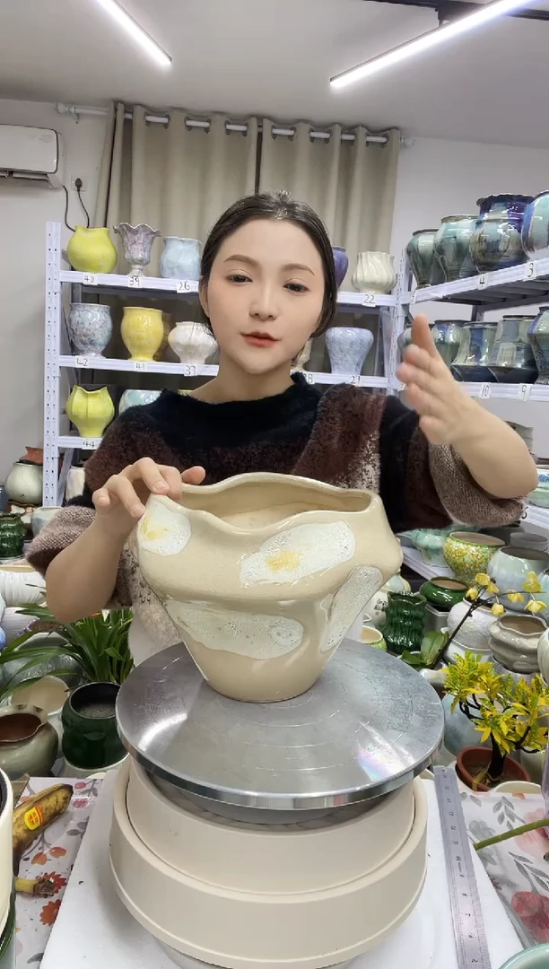 【12.15】花盆链接 高：18  口：18