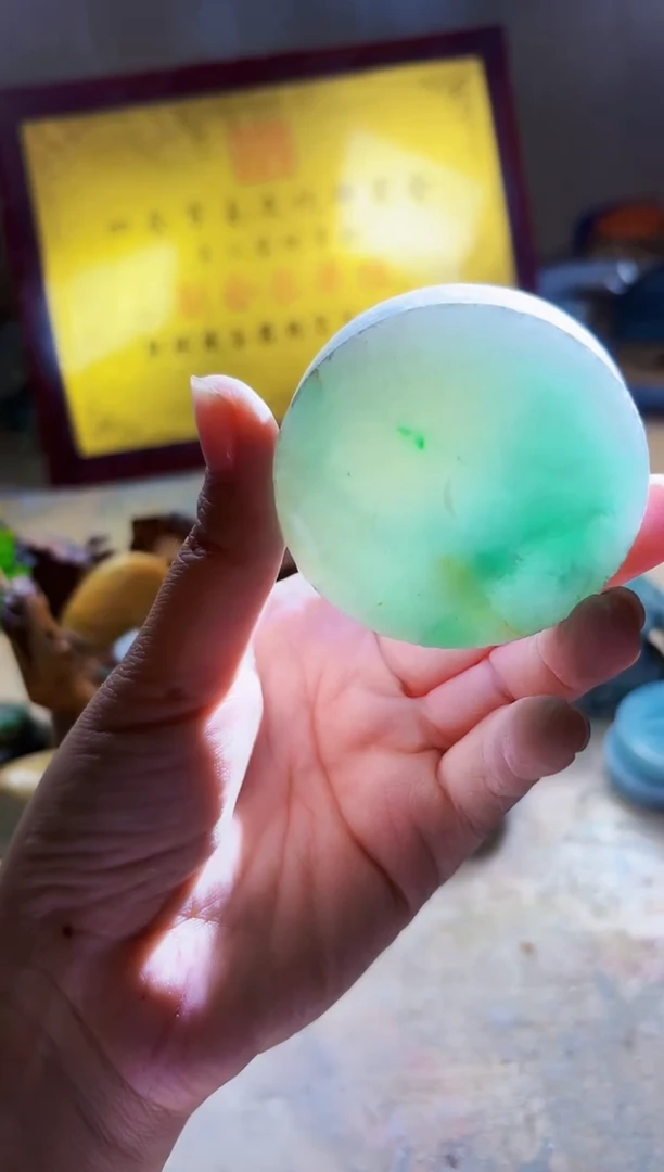 翡翠挂件未镶嵌A货曹璀611