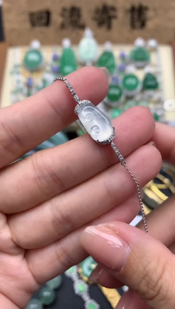【闪购商品】翡翠手串18K金镶嵌128-中国好珍宝