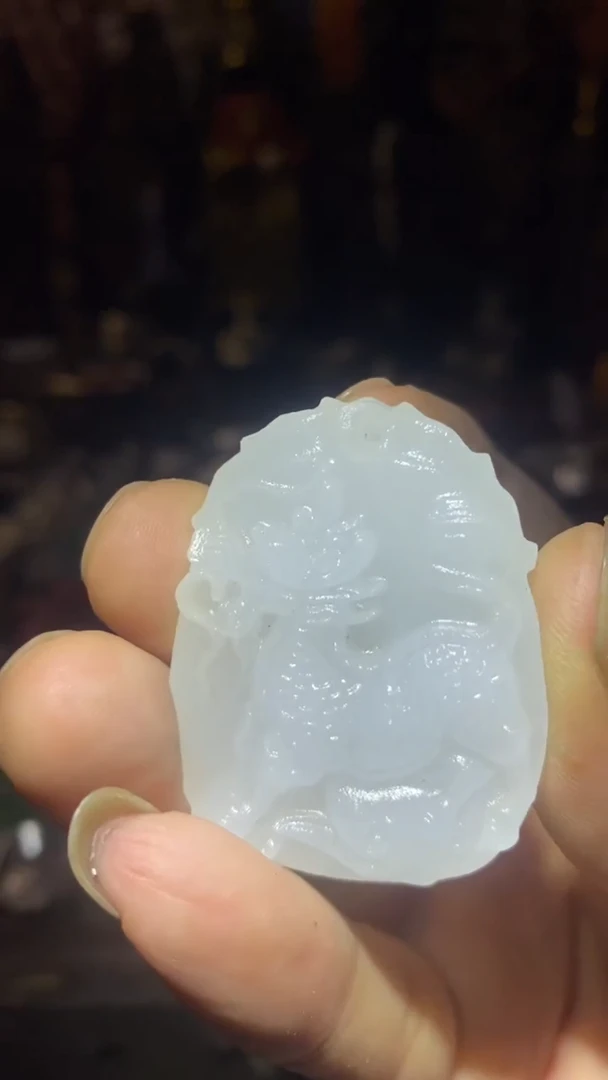 颈饰未镶嵌石英岩玉-------主播推荐---------