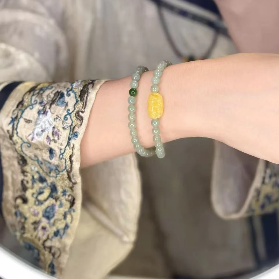 和田玉晴水碧玉双圈蜜蜡富甲天下手串