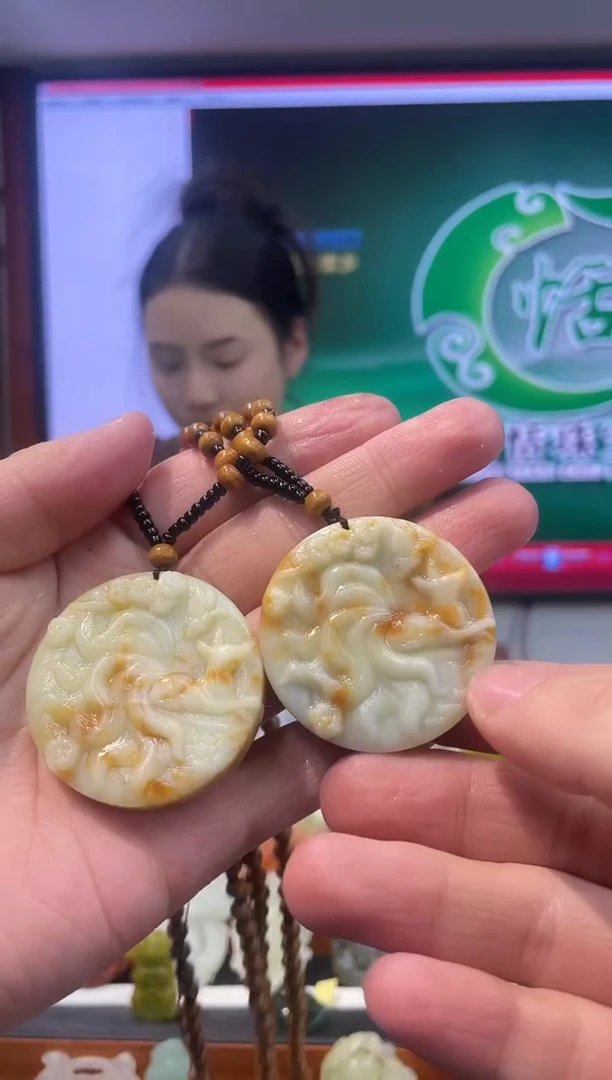 【闪购商品】岫玉吊坠未镶嵌多样性发货*拍一发一