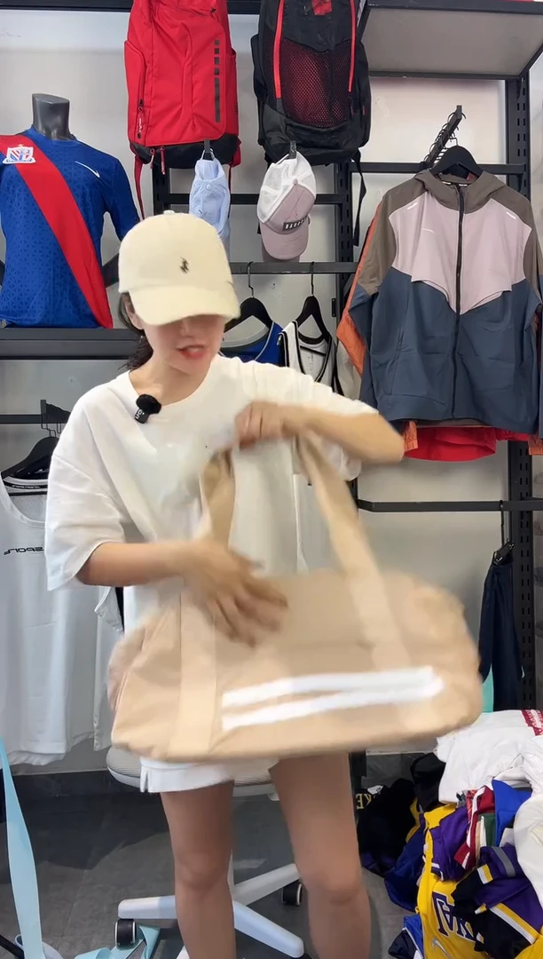 254编码 瑕疵款以直播间过款为准 尺码