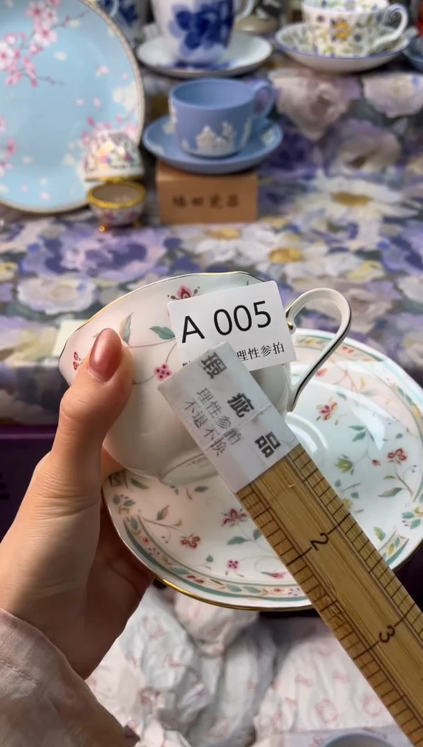 瓷片??瓷片瓷片          A 005