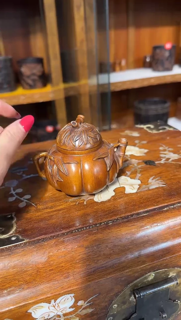 【闪购商品】木木艺黄杨木雕刻大把把壶398.888