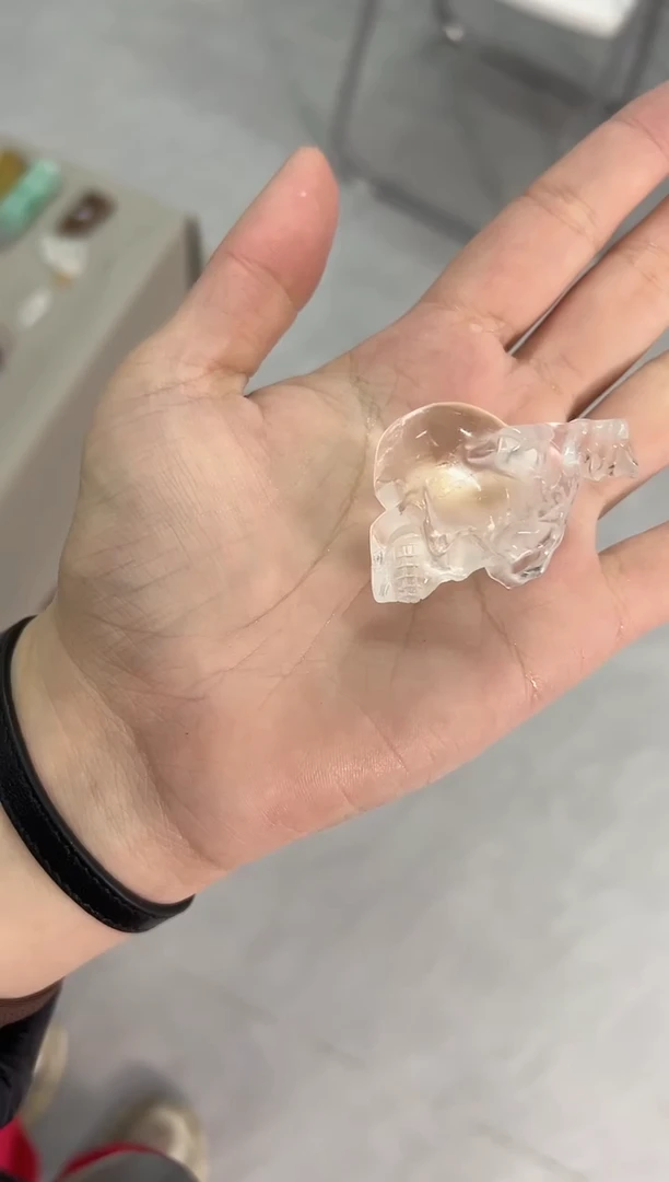 未镶嵌珠宝半成品水晶M875 微瑕