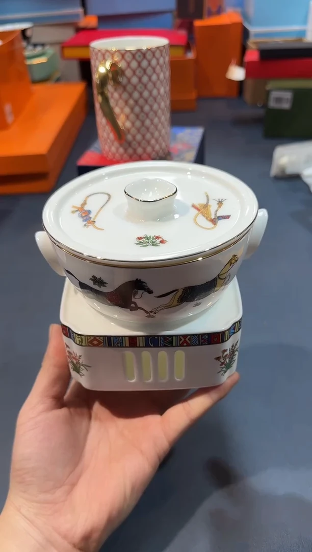 【闪购商品】碗HT122全场正品，京东包邮