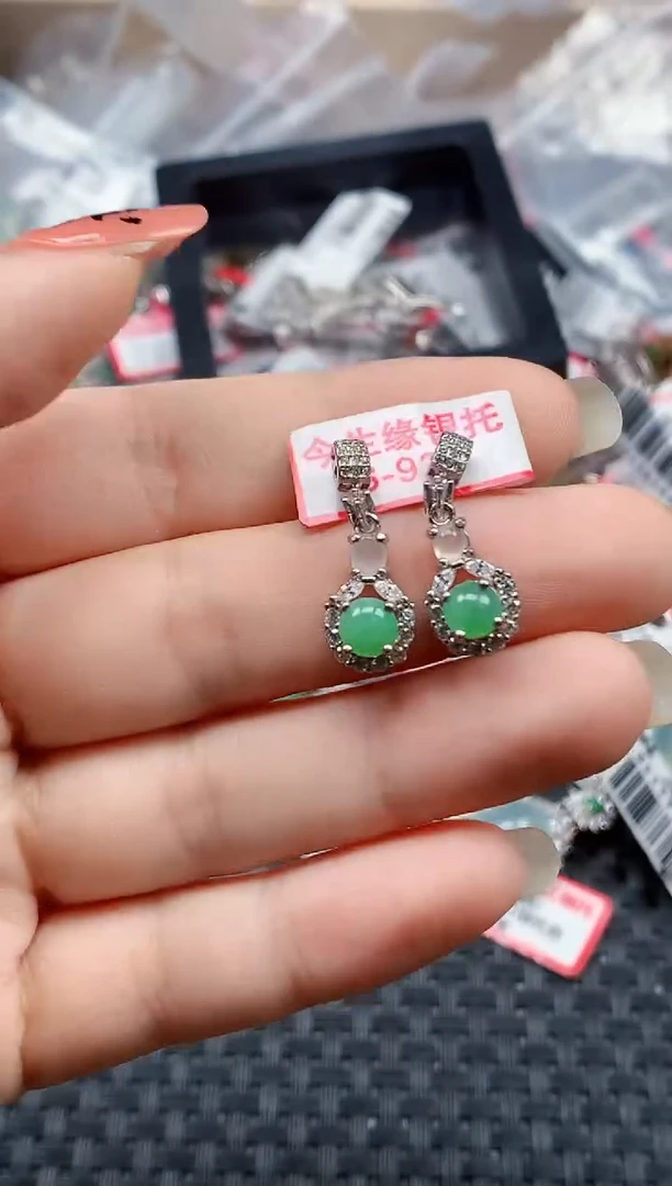 银S925镶嵌戒指翡翠天然A货缅甸翡翠