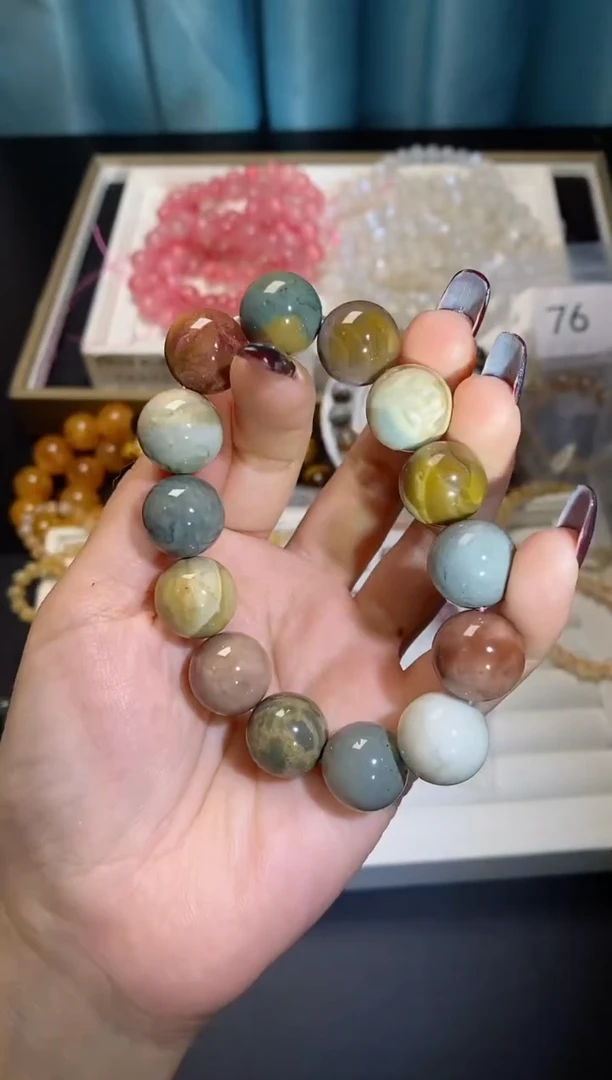 【闪购商品】水晶手串未镶嵌阿拉善227