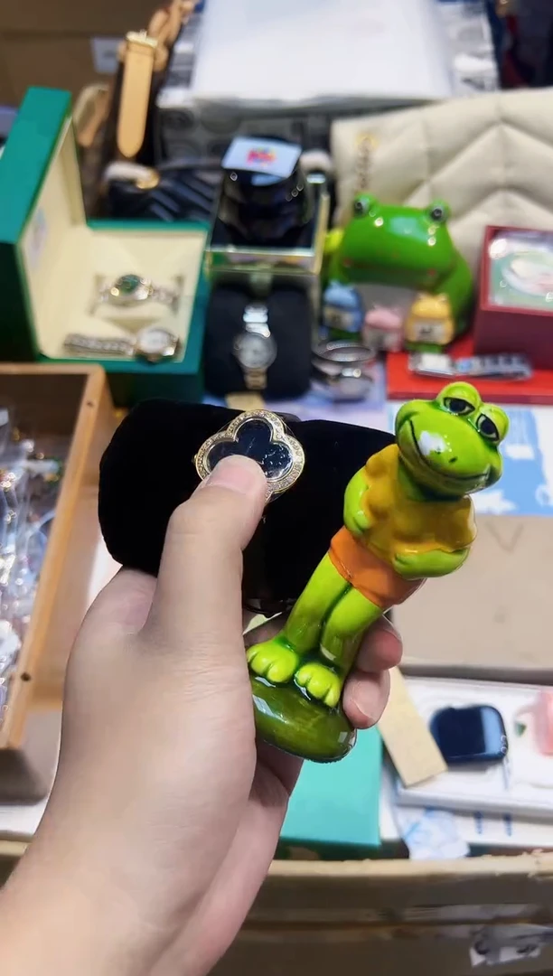 .全球寻宝高端瓷儿