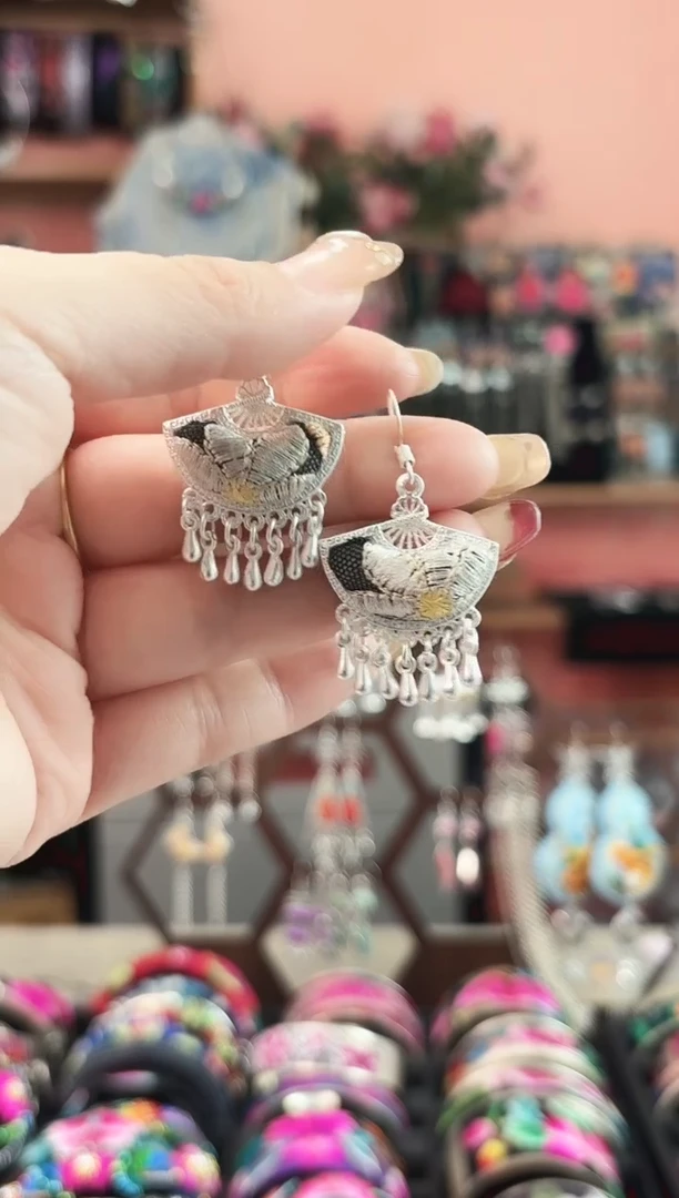 艺枝独绣手工饰品54