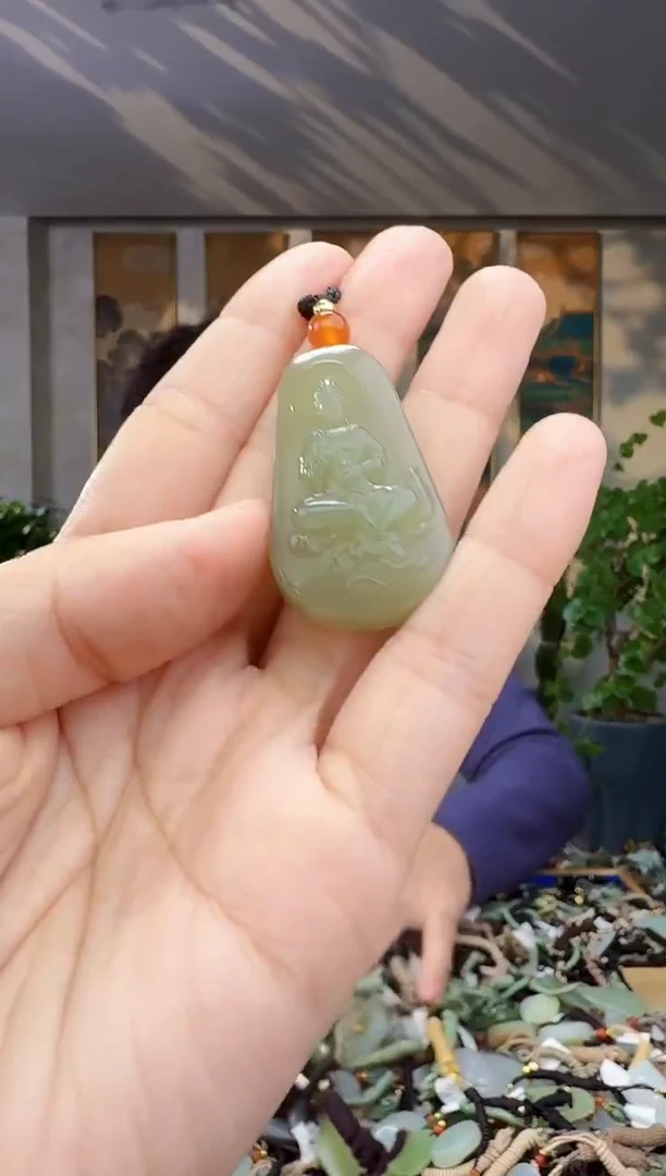 未镶嵌和田玉挂件拍一发一