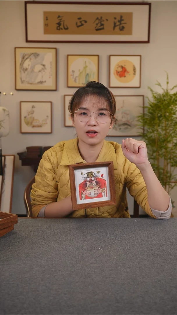 横款青年职业画家