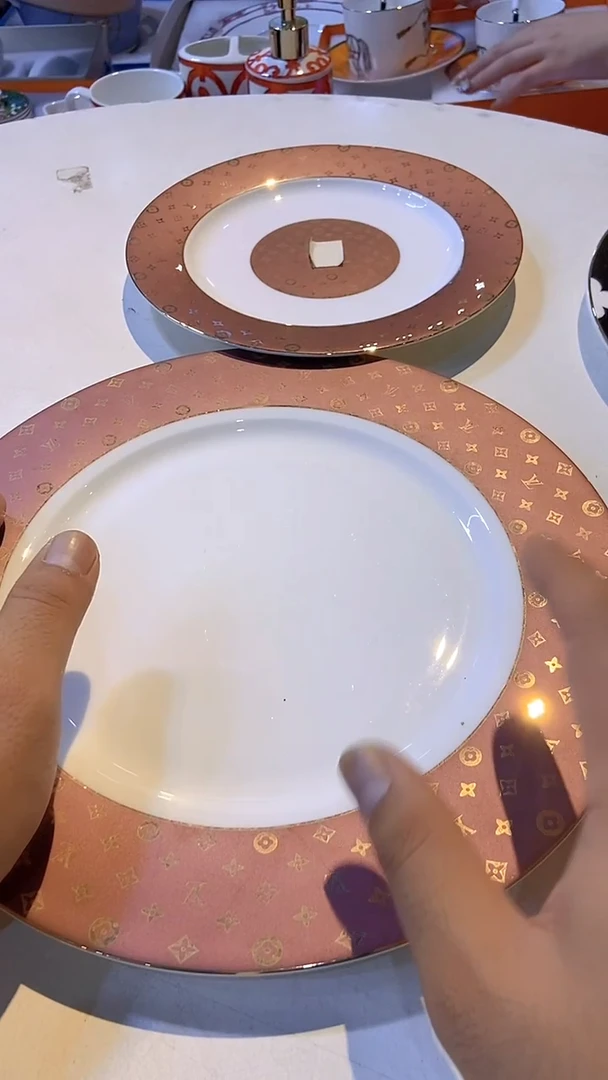 杯鸿辉家品牌瓷器，京东包邮！