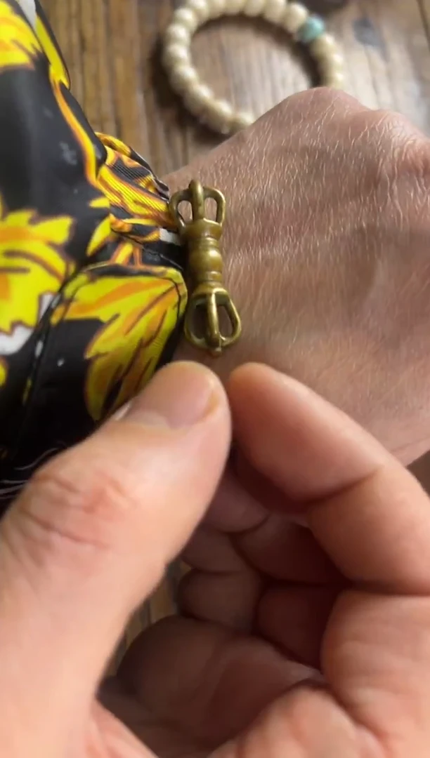 无非金属五股金刚杵 黄立马