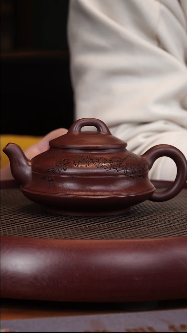 【闪购商品】紫砂茶壶1-31 YXM腰线扁灯紫泥450cc