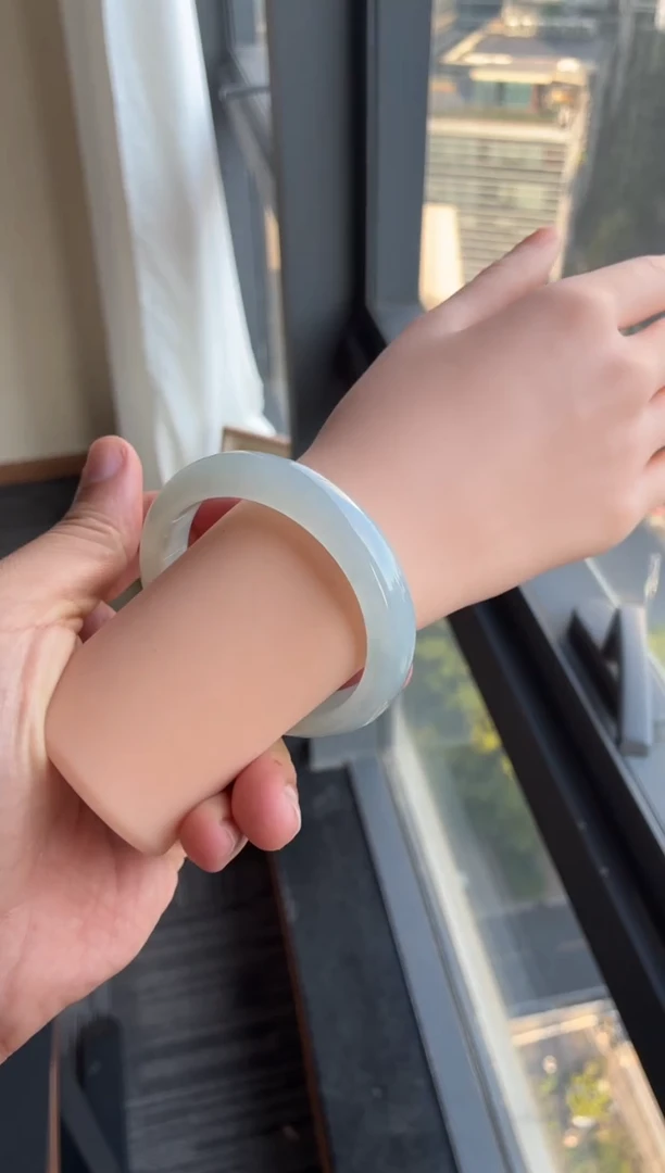 未镶嵌手镯翡翠56号57.3*13.2*8.3正圈