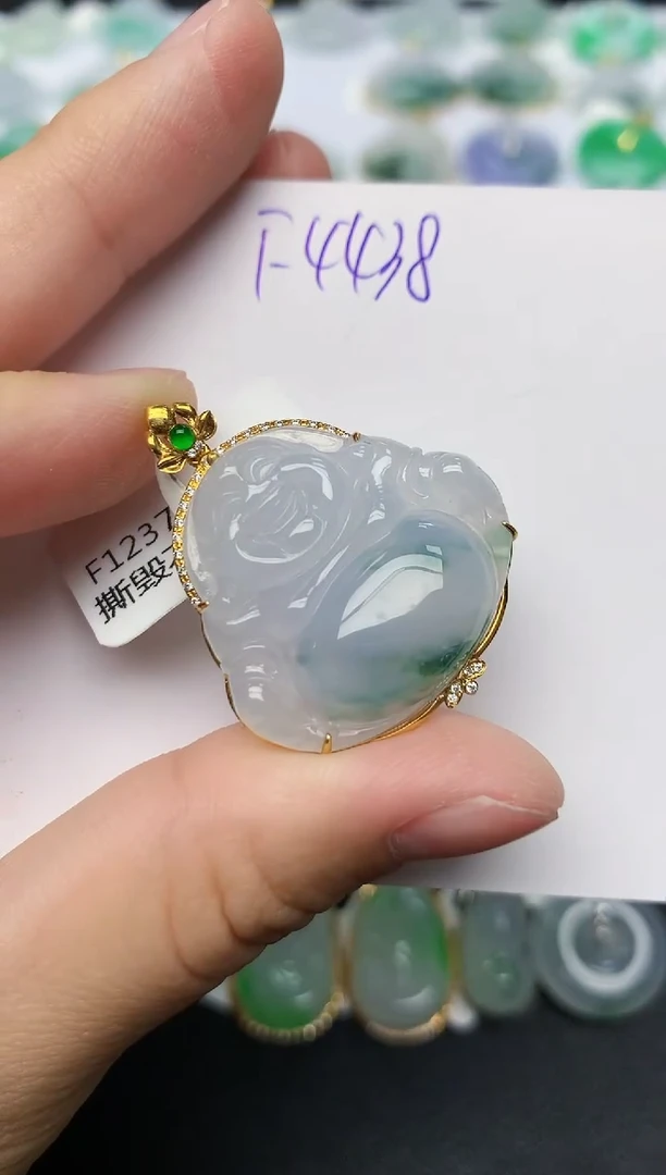 颈饰18K金镶嵌翡翠天然缅甸A货翡翠百元以上9元证书费自理