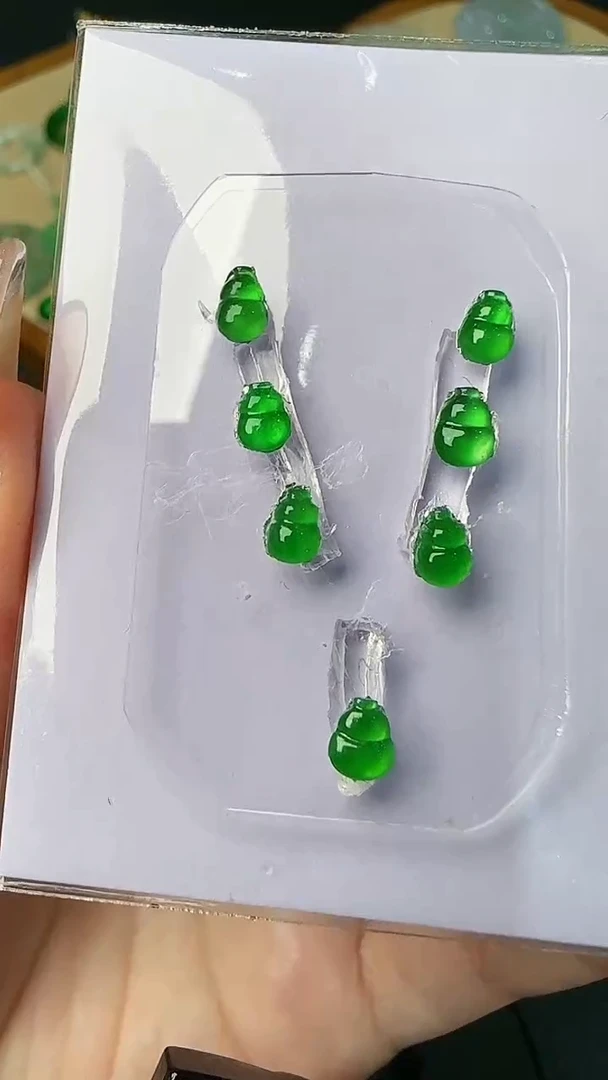 定制翡翠未镶嵌毛货56