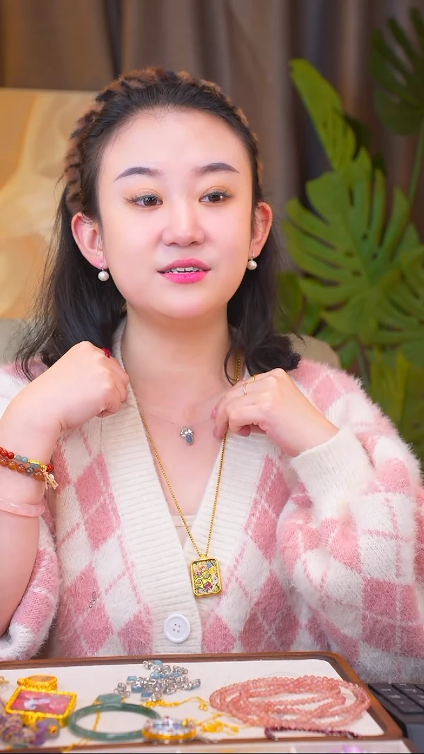 【闪购商品】海蓝宝石吊坠(不含链)未镶嵌24海蓝宝在逃工作吊坠