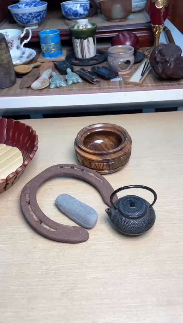 默认微瑕4件哈哈哈哈哈