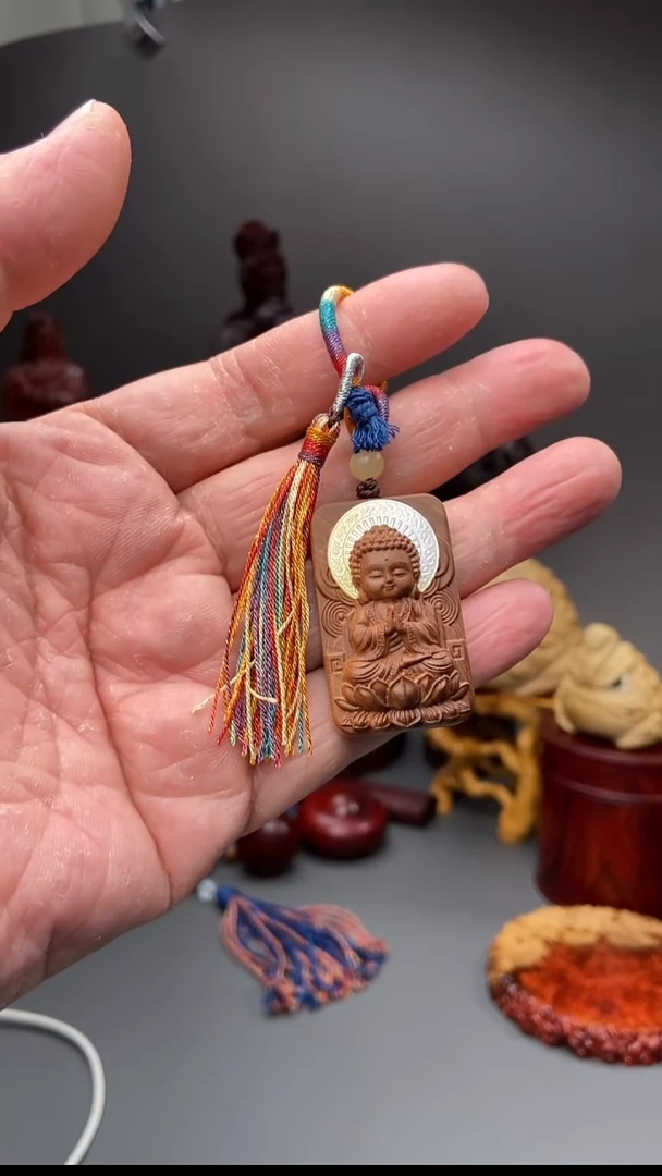 檀香木印度老山檀香宝宝佛 挂件