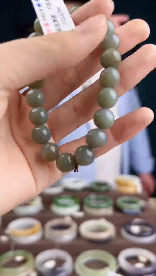 【闪购商品】和田玉颈饰未镶嵌多样性发货 拍一单发一个