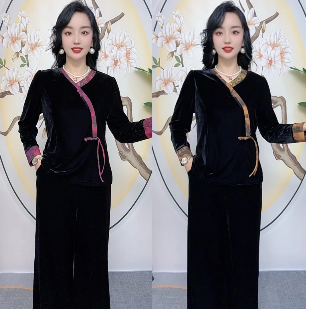 V领显瘦丝绒套装中老年女装时尚气质款