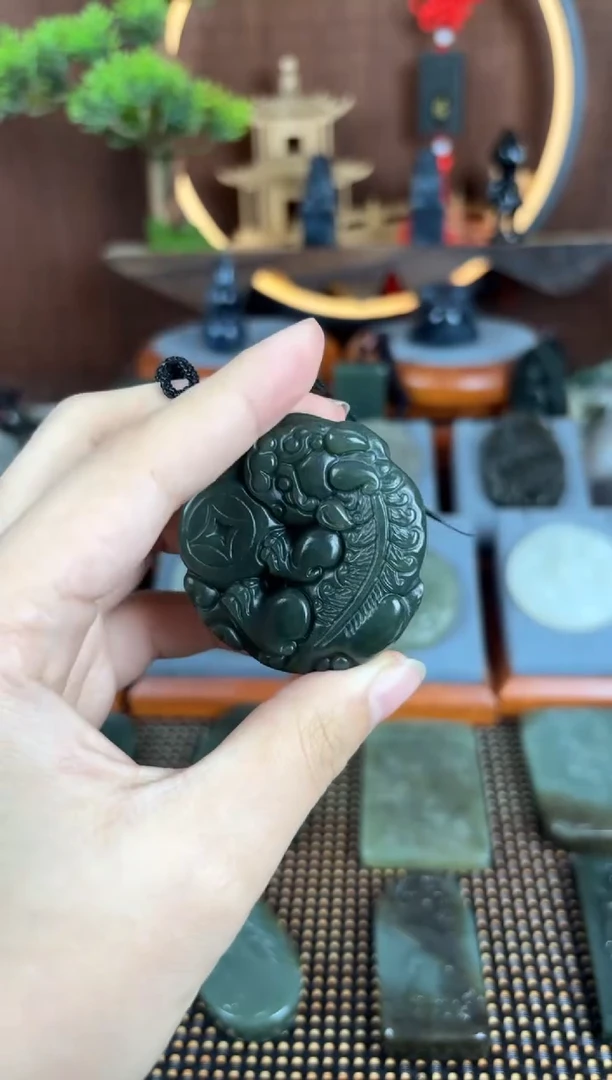 【闪购商品】和田玉颈饰未镶嵌1