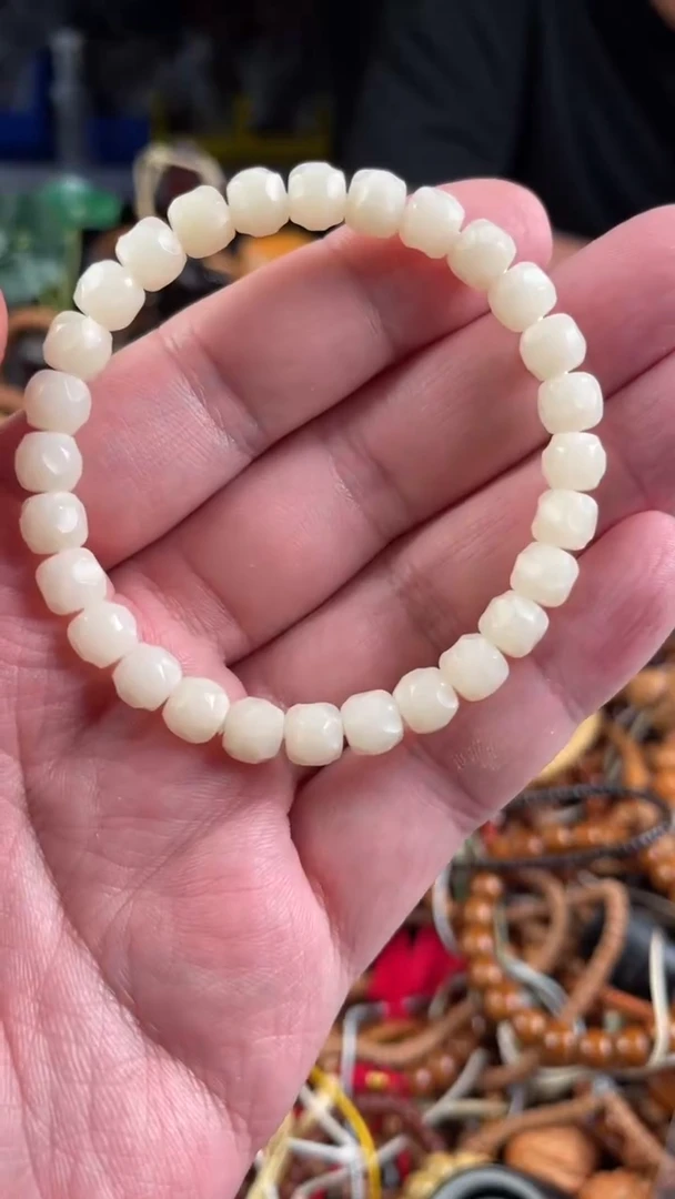 白玉菩提吊坠王胖子文玩工作室菩提根无相单圈