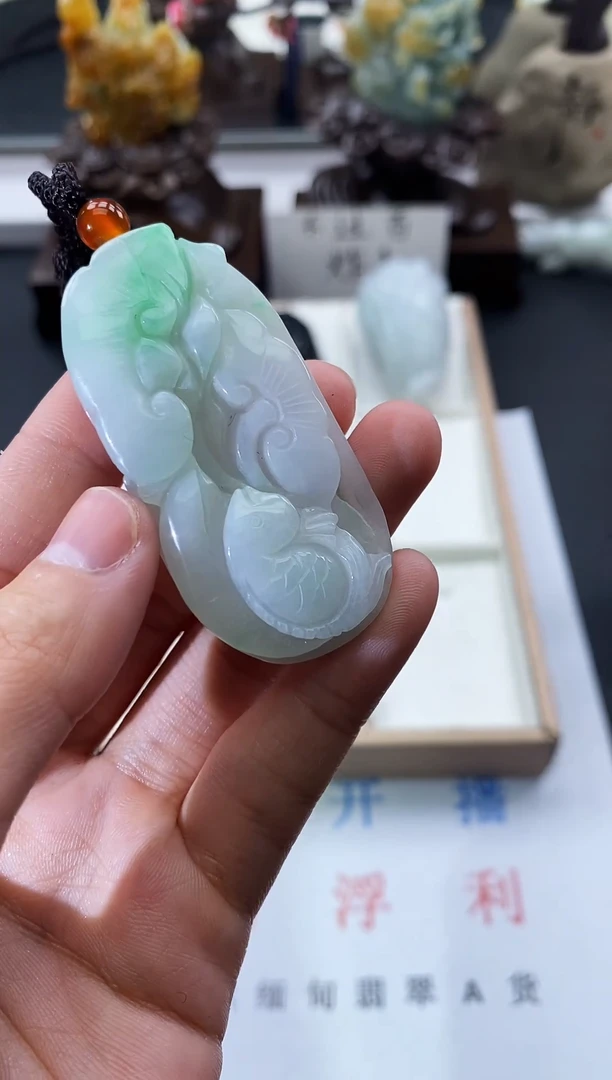 颈饰未镶嵌翡翠天然缅甸A货翡翠
