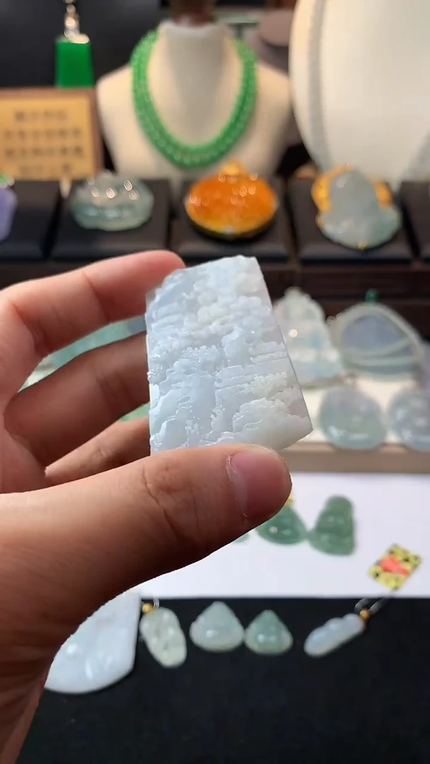 未镶嵌定制翡翠幸**乐   S毛货不退不换