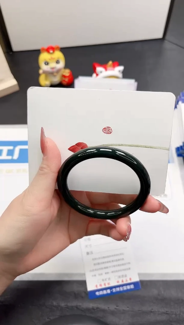 【闪购商品】和田玉手镯未镶嵌116-59