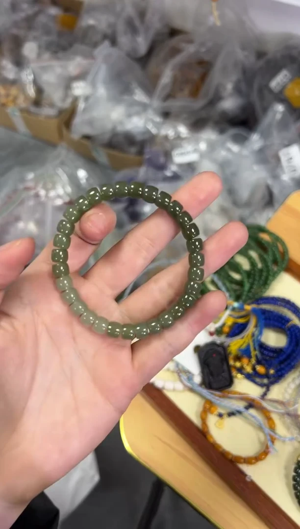 【闪购商品】和田玉手链未镶嵌和田玉渐变直切手链[0834]