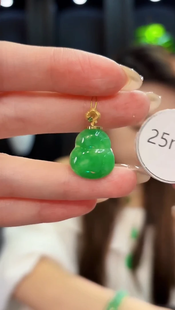 翡翠18K金镶嵌颈饰 缅料A货/支持复检/一件