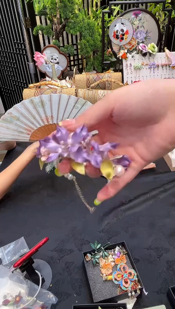 织绣．****洋非遗苏绣饰品