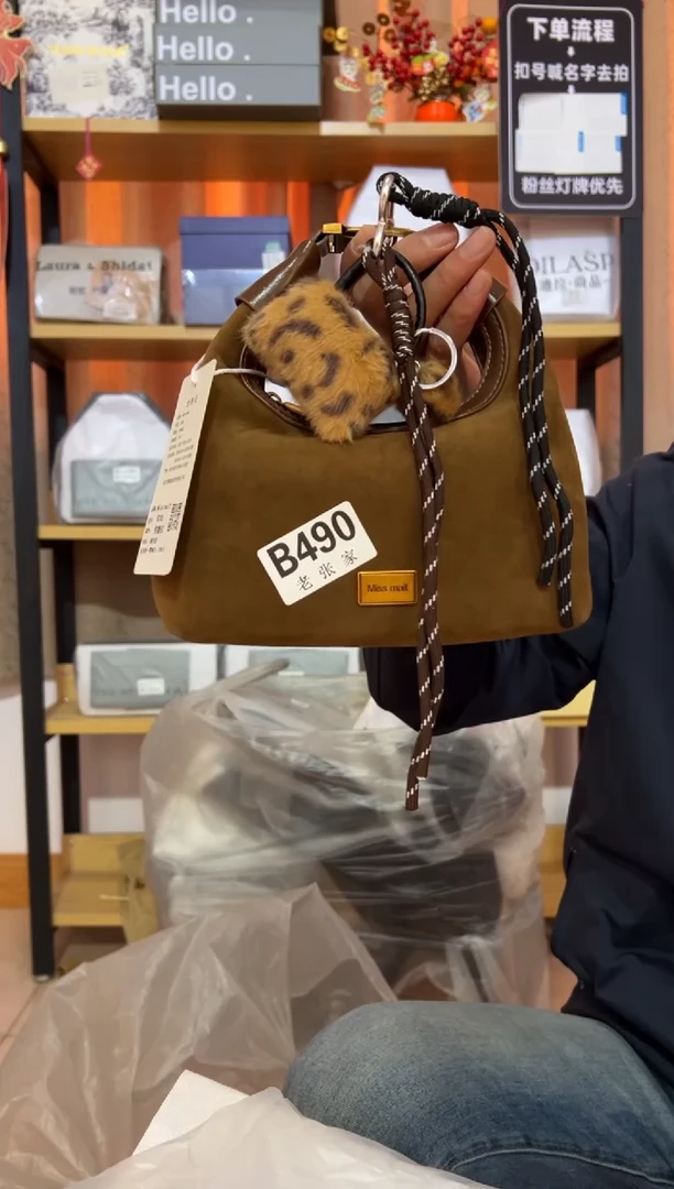 小牛剖层皮革老张家女包490