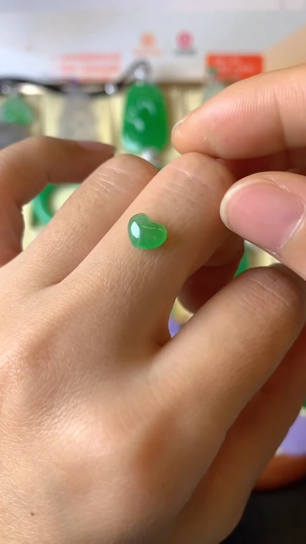 【闪购商品】定制翡翠未镶嵌1裸玉（客户意向镶嵌）