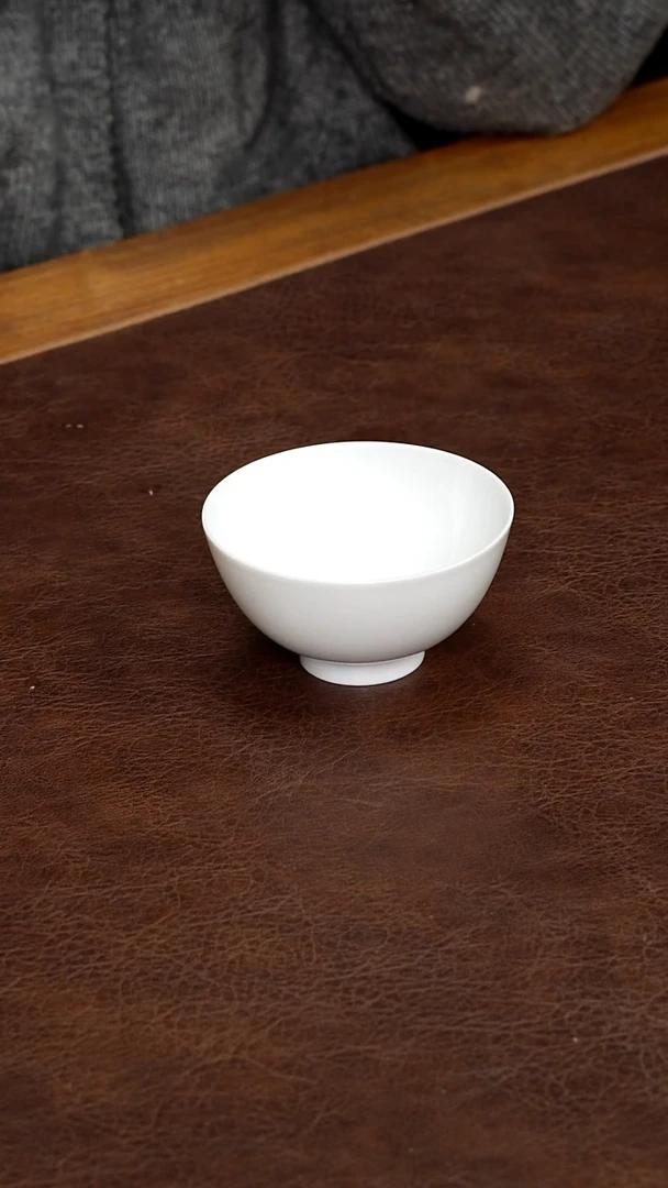 景德镇白小高足杯