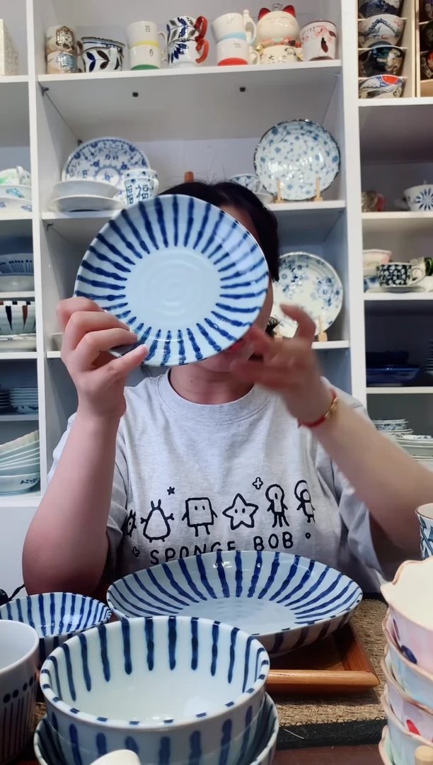 陶瓷浓十草三角50盘