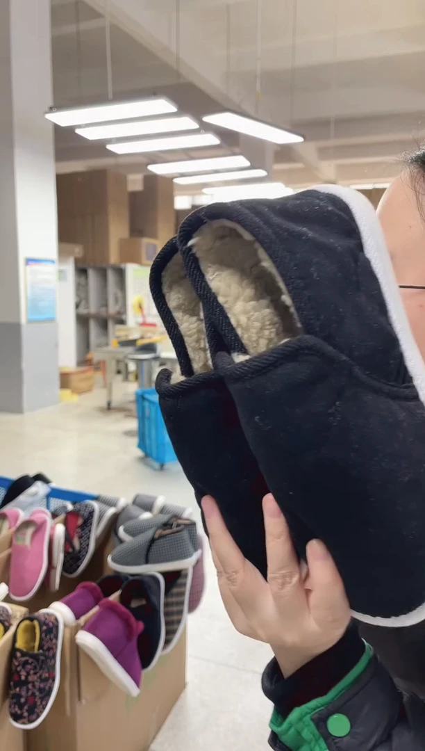 微瑕：牛筋底黑色棉鞋37码38号