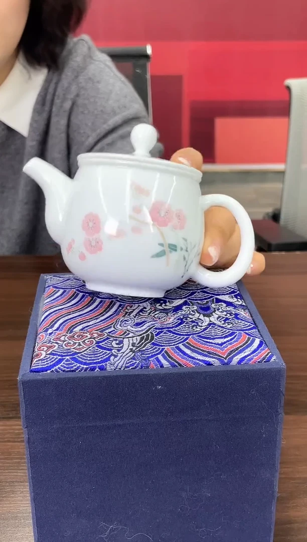 【闪购商品】912函夏非遗翠竹红梅茶壶