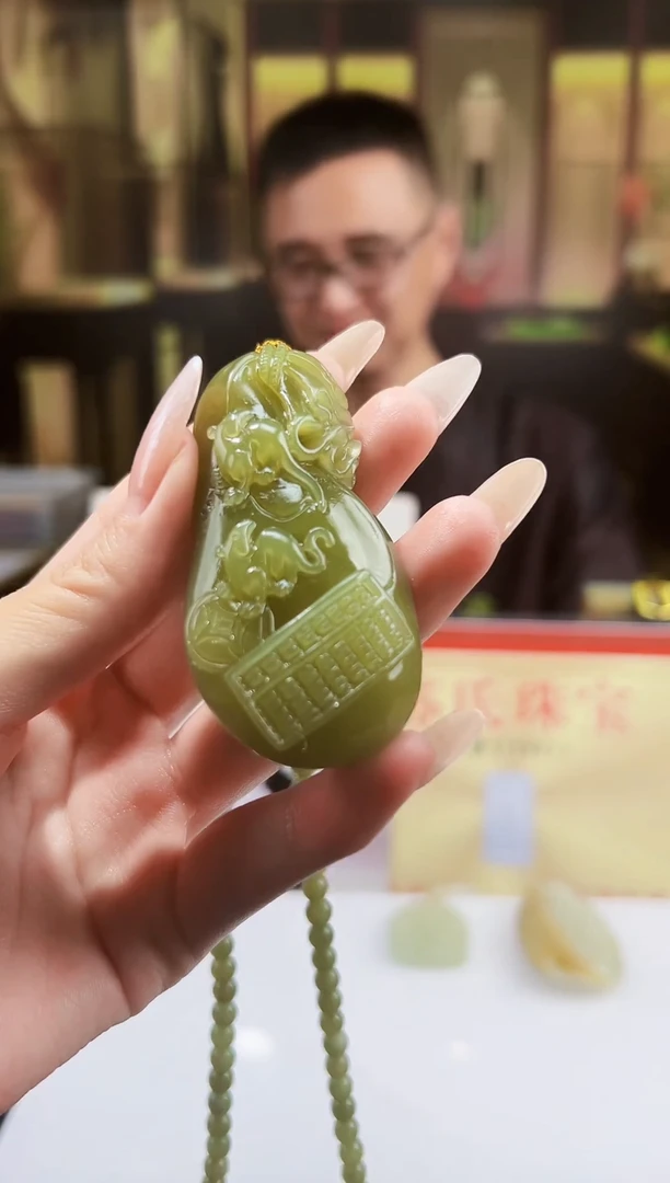 定制和田玉玉守匠心天然和田玉