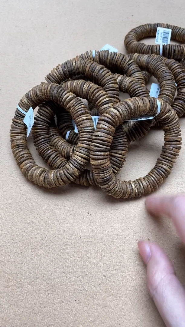 【闪购商品】沉香手串海南莺歌绿乌身片片随型单圈多样性发其一